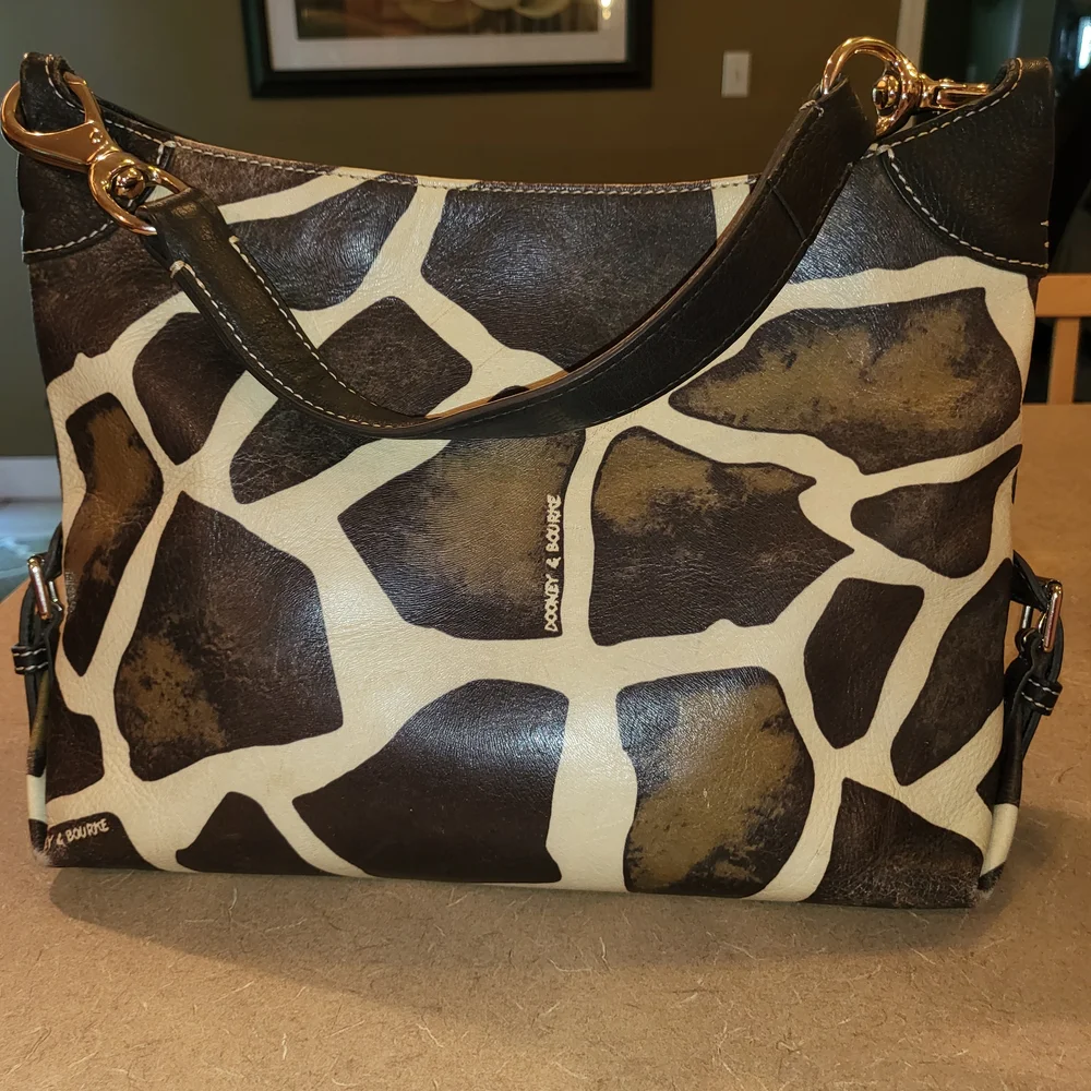 Dooney & Bourke Giraffe Print Brown Cream Shoulder Bag - Picture 2 of 11